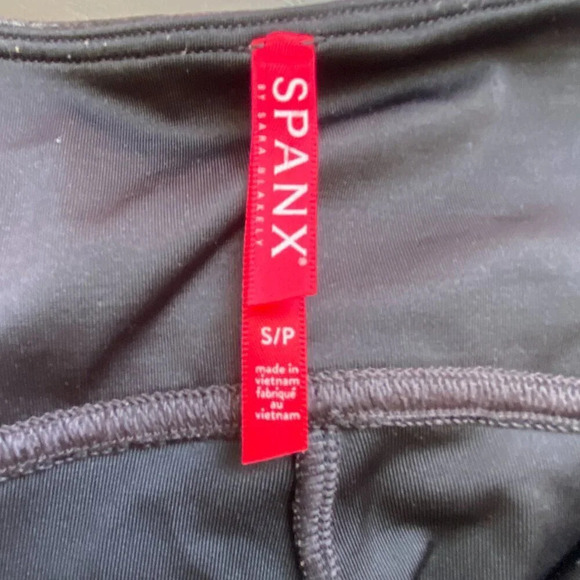 Spanx Faux Leather Leggings Black 2437 Stretch Pull On Shaping Women's Small S - Picture 14 of 16